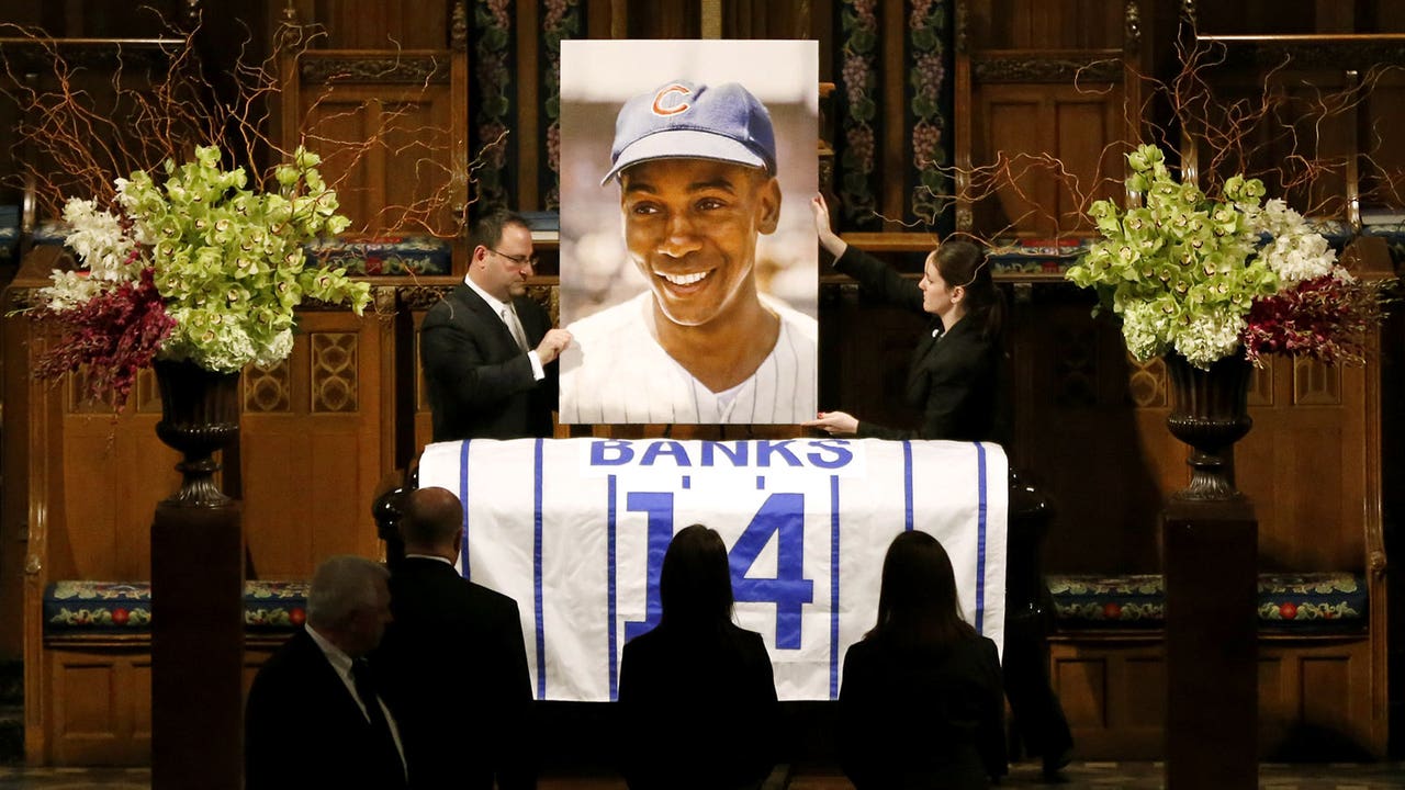 Cubs legend Ernie Banks memorialized, remembered for unwavering optimism
